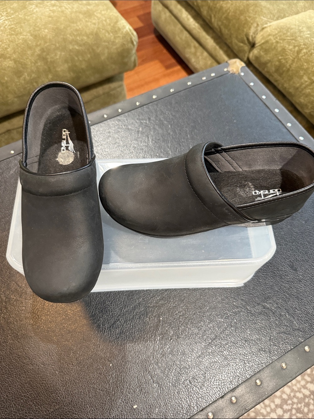 Dansko Professional Matte Black Oiled Leather Clogs 38 Comfortable Work Shoes